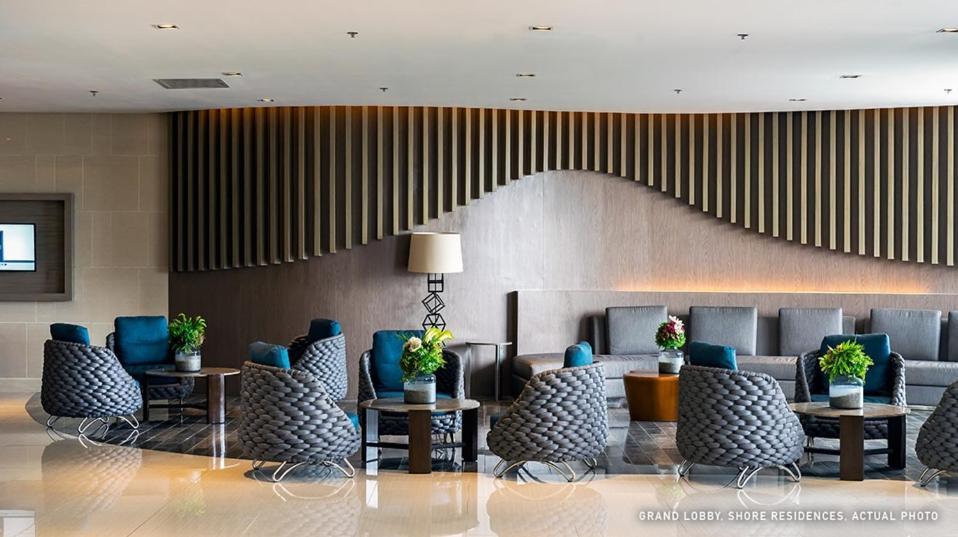 Sabina'S One Bedroom Condo At Shore Tower C Manila Exterior photo