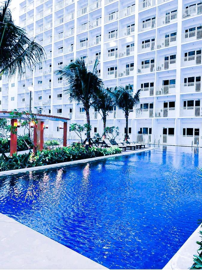 Sabina'S One Bedroom Condo At Shore Tower C Manila Exterior photo