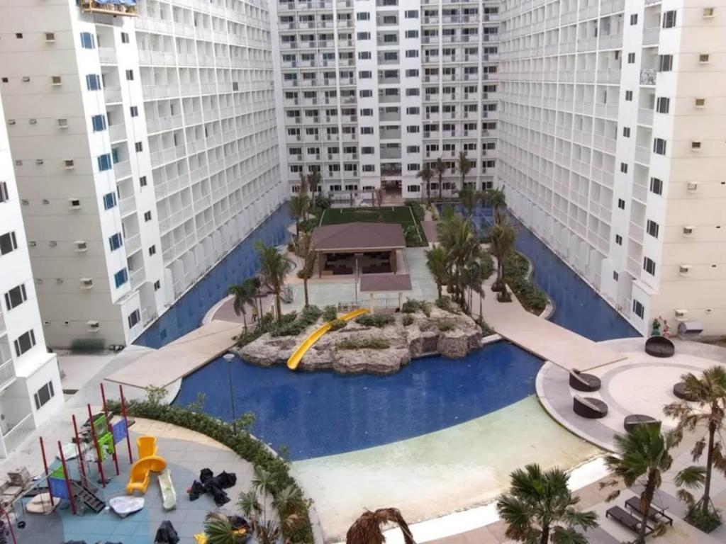 Sabina'S One Bedroom Condo At Shore Tower C Manila Exterior photo